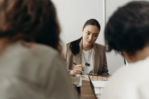 Possessive Attitude Fades Away