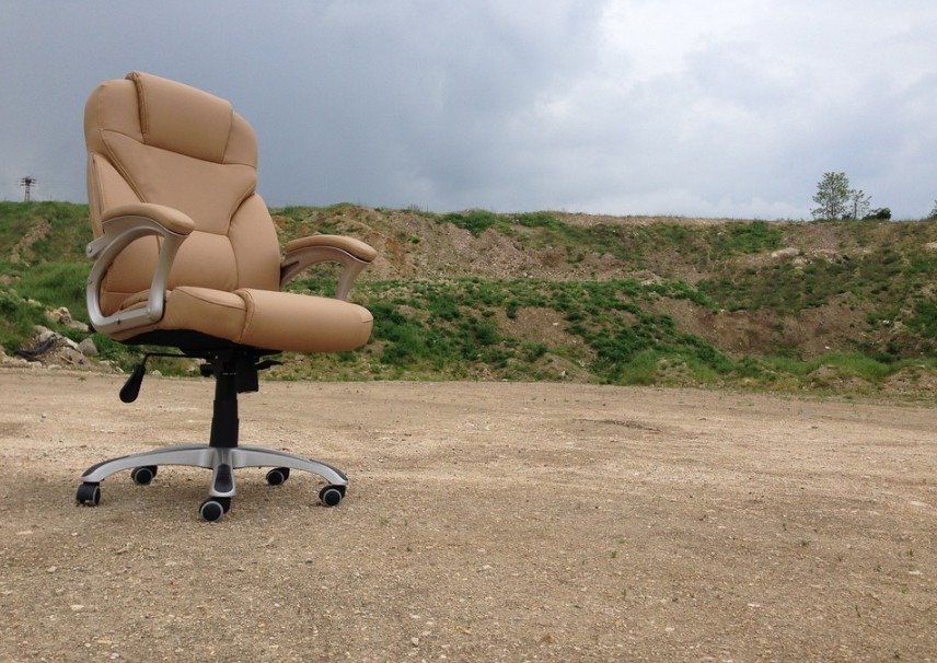 Office chair with swivel photo